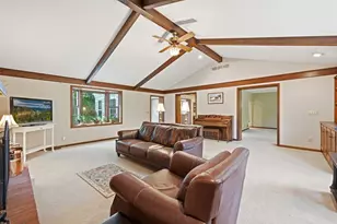 1053 Montague Rd, Park Hills, KY 41011 - Photo 10