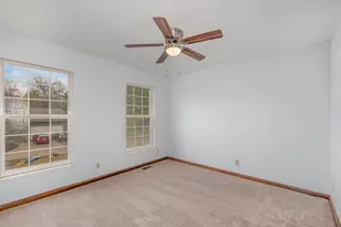 32 Bittersweet Dr, Alexandria, KY 41001 - Photo 16