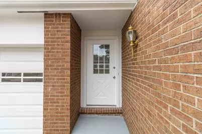 1551 Meadow Hill Court, Florence, KY 41042 - Photo 4