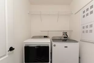 2502 Elyria Ct, Crescent Springs, KY 41017 - Photo 10