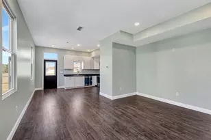 1302 Russell St, Covington, KY 41011 - Photo 8