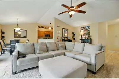 1460 Taramore Drive #302, Florence, KY 41042 - Photo 12