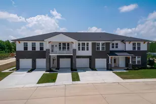 363 Cornwall Dr, Florence, KY 41042 - Photo 1