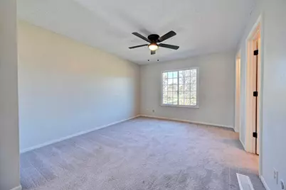 1602 Greens Edge Drive, Florence, KY 41042 - Photo 12