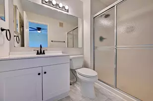 1602 Greens Edge Dr, Florence, KY 41042 - Photo 14