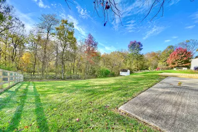 2163 Bluegrama Drive, Burlington, KY 41005 - Photo 2