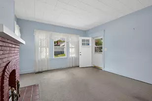 90 Crowell Ave, Fort Thomas, KY 41075 - Photo 2