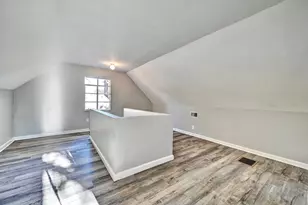 8 W Ridge Pl, Newport, KY 41071 - Photo 16