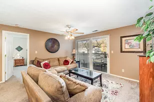 60 Creekwood Dr, Wilder, KY 41071 - Photo 2