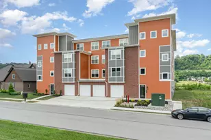 617 Manhattan Blvd, Dayton, KY 41074 - Photo 1