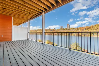 617 Manhattan Boulevard #302, Dayton, KY 41074 - Photo 2