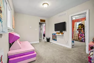 4319 McKee St, Latonia, KY 41015 - Photo 14