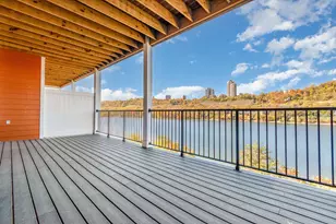 617 Manhattan Blvd, Dayton, KY 41074 - Photo 2