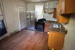 326 E 16th St, Covington, KY 41014 - Photo 6