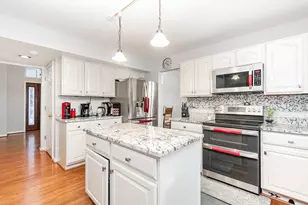 10070 Cedarwood Dr, Union, KY 41091 - Photo 8