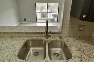 14 Woodland Hills Dr, Southgate, KY 41071 - Photo 6