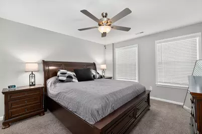 618 Foxhill Drive #10-102, Crescent Springs, KY 41017 - Photo 8