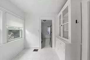 1057 Hamilton Rd, Park Hills, KY 41011 - Photo 12