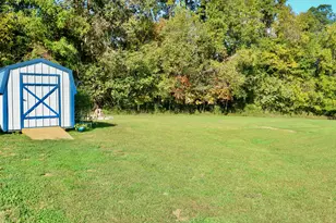 399 Blue Jay Cir, Falmouth, KY 41040 - Photo 4