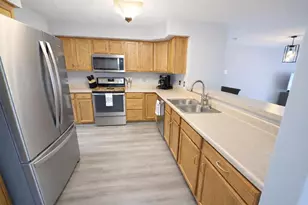 1612 Ashley Ct, Florence, KY 41042 - Photo 6