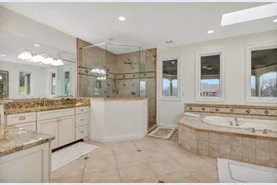 2424 Royal Castle Way, Union, KY 41091 - Photo 24