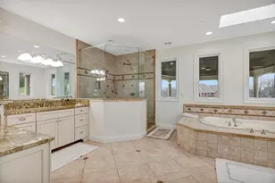 2424 Royal Castle Way, Union, KY 41091 - Photo 24