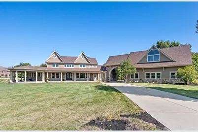 2424 Royal Castle Way, Union, KY 41091 - Photo 2