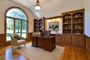 913 Rosewood Dr, Villa Hills, KY 41017 - Photo 10