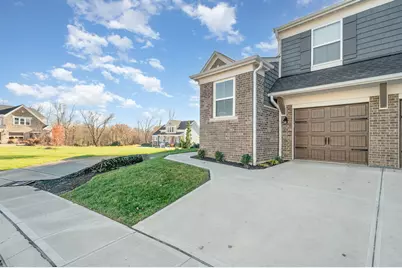 2500 Elyria Court, Crescent Springs, KY 41017 - Photo 2