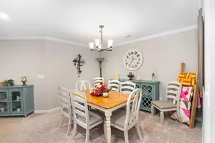 2500 Elyria Ct, Crescent Springs, KY 41017 - Photo 6