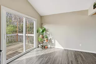 940 Shadowridge Dr, Elsmere, KY 41018 - Photo 8