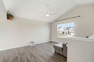 940 Shadowridge Dr, Elsmere, KY 41018 - Photo 12