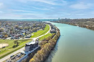 745 Manhattan Blvd, Dayton, KY 41074 - Photo 2