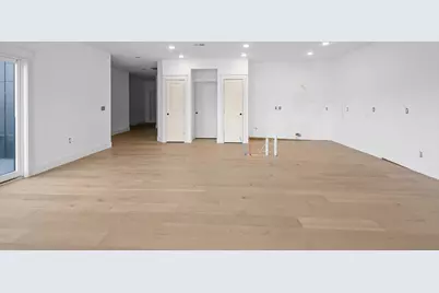 745 Manhattan Boulevard #403, Dayton, KY 41074 - Photo 6