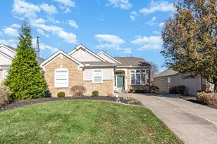 2618 St Charles Cir, Union, KY 41091 - Photo 2