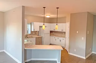 315 Ivy Ridge Dr, Newport, KY 41076 - Photo 10