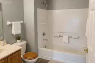 315 Ivy Ridge Dr, Newport, KY 41076 - Photo 34