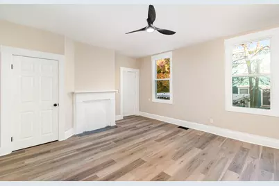 209 E 10th Street, Covington, KY 41011 - Photo 4