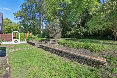 30 Burdsall Avenue, Fort Mitchell, KY 41017 - Photo 2