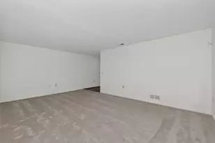 20 Parkside Dr, Florence, KY 41042 - Photo 8