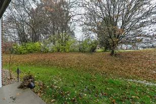 20 Parkside Dr, Florence, KY 41042 - Photo 26