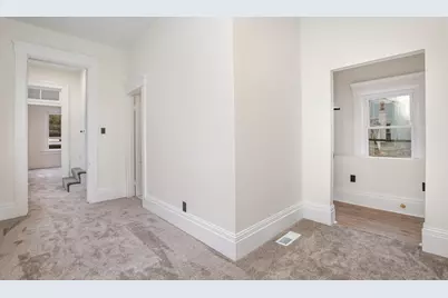 335 E 10th Street, Newport, KY 41071 - Photo 14