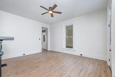 335 E 10th Street, Newport, KY 41071 - Photo 6