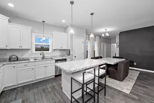 1804 Patton Dr, Hebron, KY 41048 - Photo 4