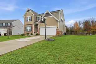 10304 Harlequin Ct, Alexandria, KY 41001 - Photo 2