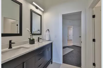 1164 Vistapointe Drive, Park Hills, KY 41011 - Photo 32