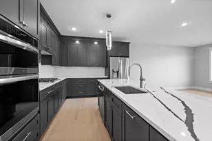 745 Manhattan Blvd, Dayton, KY 41074 - Photo 6