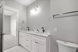 745 Manhattan Blvd, Dayton, KY 41074 - Photo 16