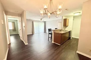 14 Woodland Hills Dr, Southgate, KY 41071 - Photo 2