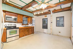 128 E 43rd St, Covington, KY 41015 - Photo 4